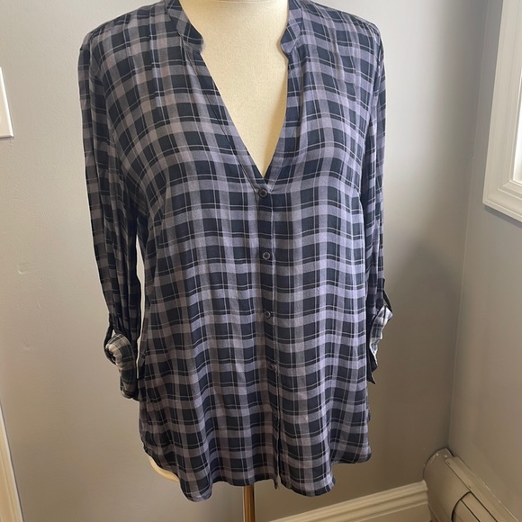 Soft Joie Tops - Soft Joie  shirt